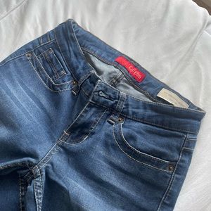 Guess jeans size 25 low rise power skinny